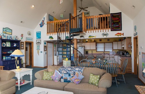 Frisco Cottage | Soundfront Sunsets & Pets, Great Deck, Private, Watersports