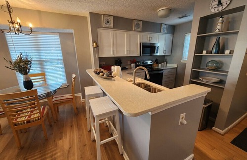 Manteo Condo | Soundside Breeze at Pirate's Cove