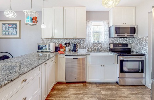 Gulf Breeze House | Soundside Vibes | House in Gulf Breeze with a pool, firepit, and beach access