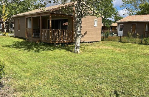 Labouheyre Ski Chalet | Sous la canopée - le calme au bord du lac