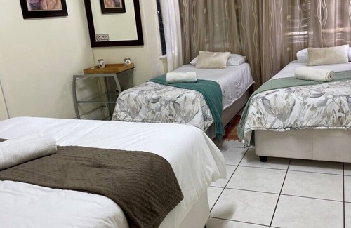 Berea Bed & Breakfast | South African home away from home - minutes away from beaches!