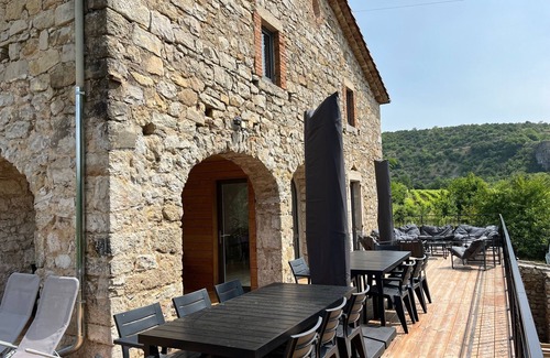 Chassagnes House | SOUTH ARDECHE Large house sleeps 22 near river in the middle of vineyards