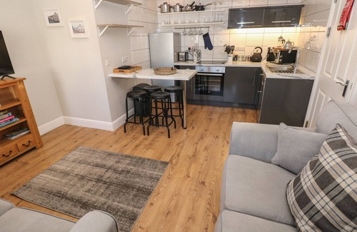Tenby Cottage | South Beach at The Hideaway
