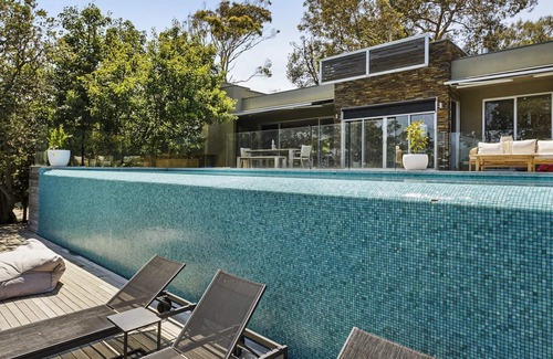 Mount Martha House | South Beach Luxury - Pool, Spa, Sauna and Private Gymnasium - Mt Martha