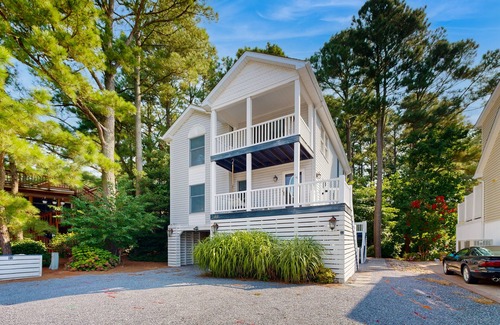 Sandpiper Pines House | South Bethany house w/patio, bikes, near the ocean