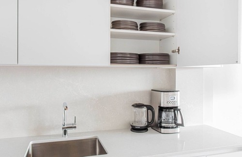 Telegraph Hill Apartment | South Boston 2BR w/ W/D, steps from Carson & M St. Beach by Blueground
