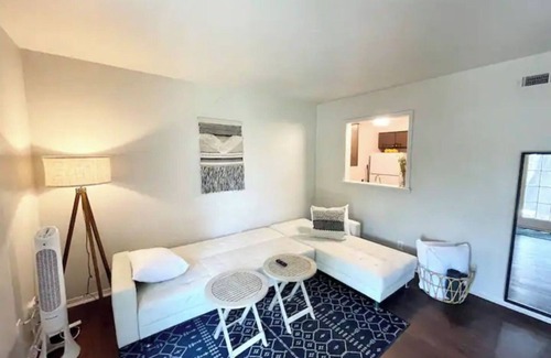 Parker Lane Apartment | *South Central + Yard* 5 mi from downtown MD