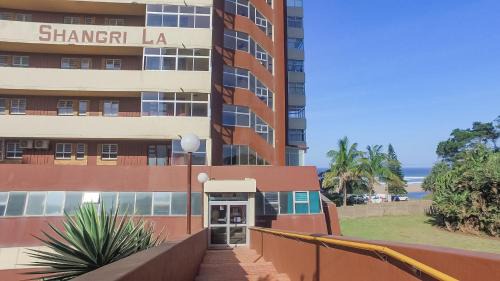 Doonside Apartment | South Coast Beachfront Holiday Apartment
