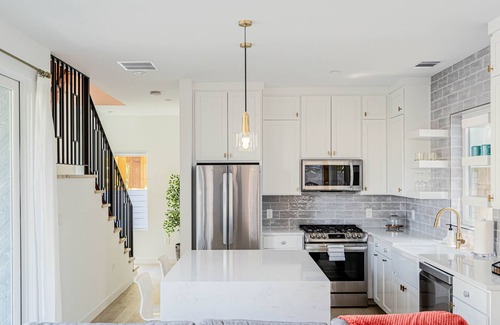 Dawson House | South Congress Casita | Artistic as the city of Austin