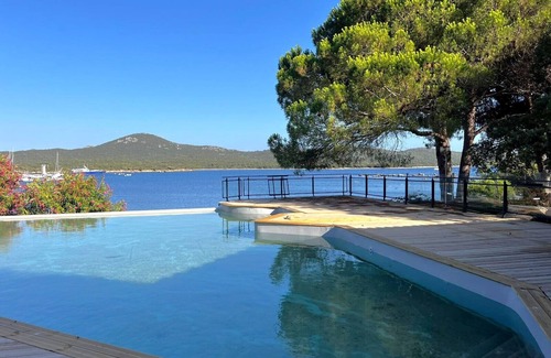 Pianotolli-Caldarello Apartment | South Corsica T3 sea view in beachfront residence with swimming pool and tennis court