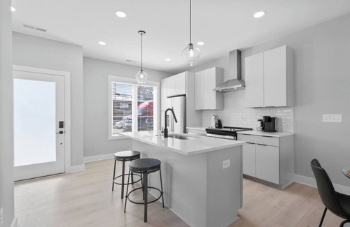 Charlotte House | South End 3BR, 3.5 Bath Townhome in Charlotte, NC
