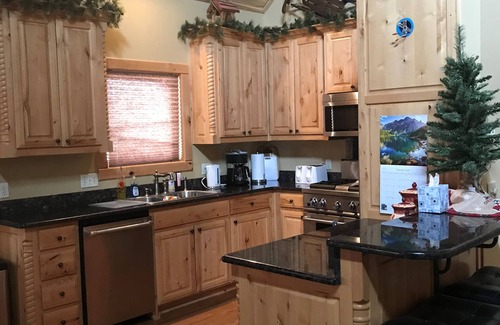 South Fork House | SOUTH FORK RANCH - RIO GRANDE COUNTRY CLUB - SLEEPS 8 - 3 BEDROOMS