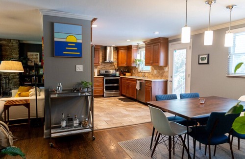 Knoxville Apartment | South Knox Spot | Grill, Outdoor Pool & Lounge!