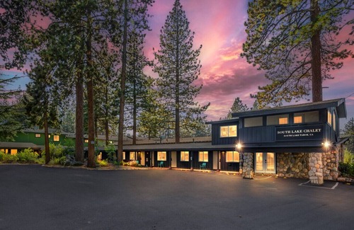 Lakeside Park Apartment | South Lake Chalet #4-New Boutique Suite-Minutes to Heavenly & Lake Tahoe