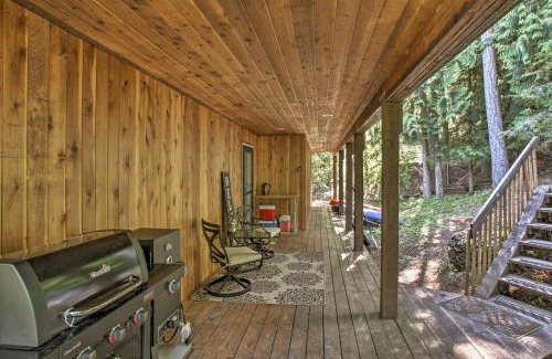 Worley House | South Lake Coeur dAlene Home with Dock and Kayaks!