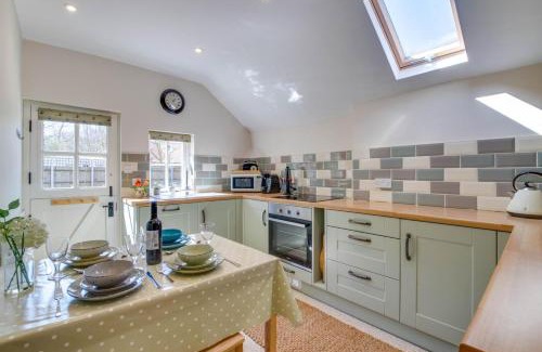 Lowestoft House | South Lodge