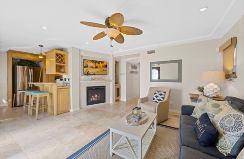South Mission Beach House | South Mission Beach Retreat | 2BR Near the Shore