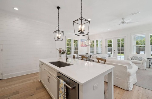 Santa Rosa Beach House | South of 30A - Private Pool - 5 En Suite - Near Beach Access - Great Location