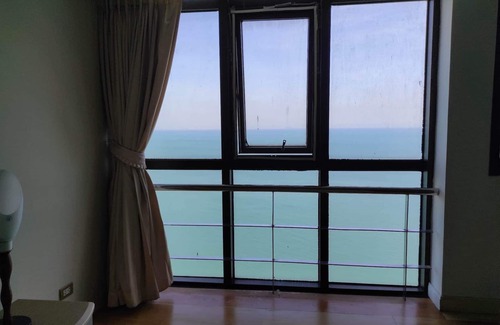 Na Chom Thian Apartment | South Pattaya Serene Beach Front Condo