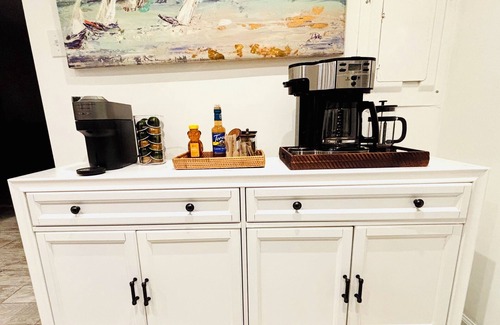 Edgewater House | South River Retreat- Go Navy!