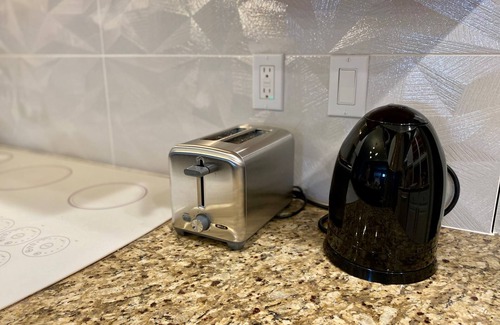 Cox Heights House | South Scottsdale Remodeled Beauty