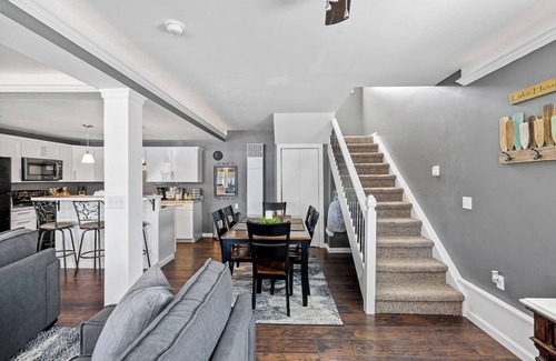 Northville House | South Shore Edgewater Estate