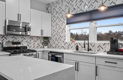 South Side Slopes House | South Slopes Home /Great for longer stays!