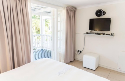 Paradise House | South Villa Guesthouse & Garden