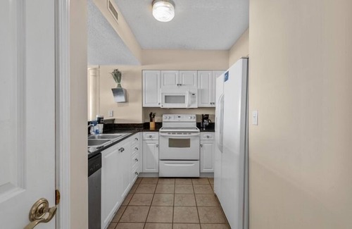 Golden Mile Condo | South Wind 406 Large Oceanfront 3 Bed/3 Bath Unit