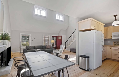 North Sea House | Southampton Lake Home Peaceful & Private