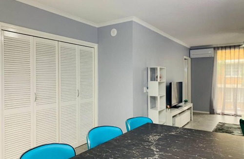 South Brisbane Apartment | Southbank Modern Luxe Apartment