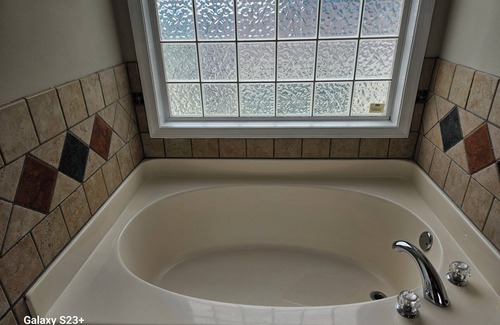 Birmingham House | Southern Charm Spacious 4-bedrooms 3 full baths Home in Lovely Birmingham, AL