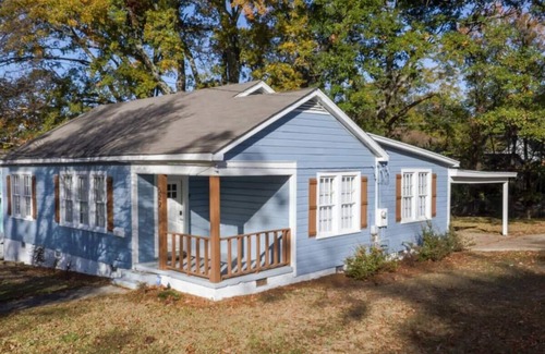 Fondren House | Southern Comfort | 3BR Home Near MS Medical Center & Fondren