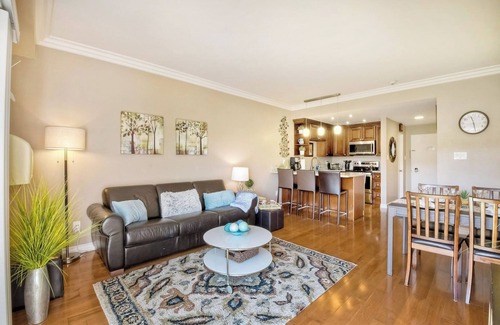 Carlsbad Condo | Southern Exposure w/Private Balcony