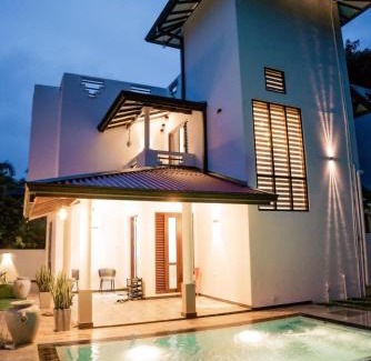 Kamburugamuwa Villa | Southern Leaf