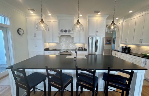 East End House | Southern Splendor, BF, Private Pool, 5BR