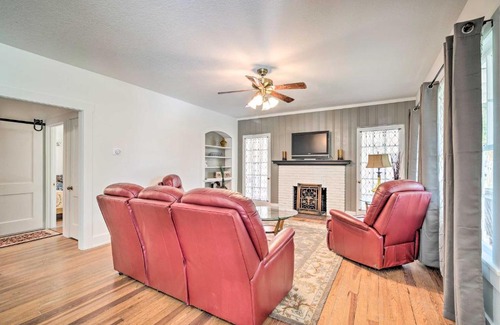 Ocala House | Southern-Style Ocala Home Less Than 1 Mi to Downtown!