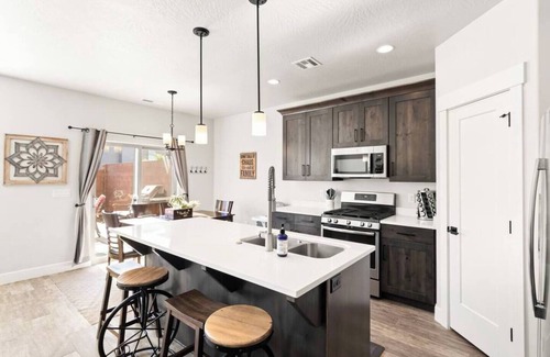 Washington House | Southern Utah charm. Close to St George and National Parks