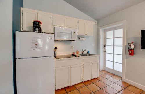 Uptown - Upper Duval House | Southernmost Sanctuary All