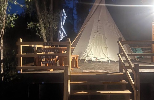 Mancos Cabin | Southwest Luxury Glamping-Red Arrow Tipi