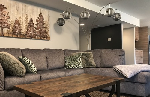 Middlesex Centre House | SOUTHWEST SUBURB PARADISE