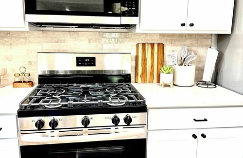 Nederland House | Southwest x Southeast 3BR 2BA