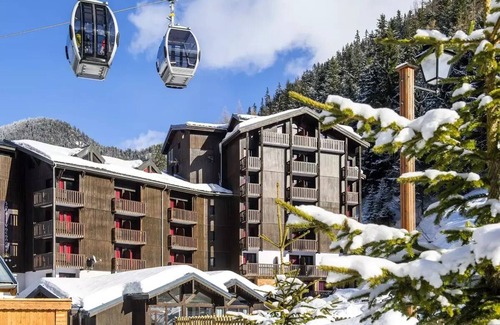 Valfrejus Apartment | SOWELL Family Valfréjus* - Standard Double Room