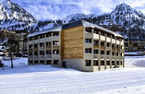 Isola Apartment | SOWELL RÉSIDENCES New Chastillon* - Studio 2 People