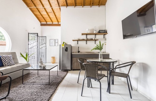 Zona Rosa Apartment | Soy Local Primavera