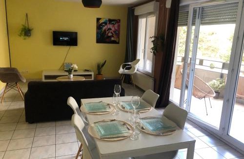 Quartier Villeneuve - Village-Olympique Apartment | Soyeux de la bruyère/grenoble*parking gratuit