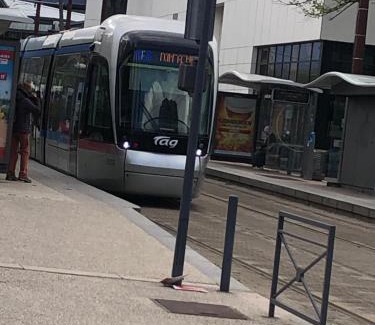 Quartier Villeneuve - Village-Olympique Apartment | Soyeux de la bruyère/grenoble*parking gratuit