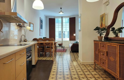 La Ribera Apartment | SP1- Centrally located, unique with balcony!