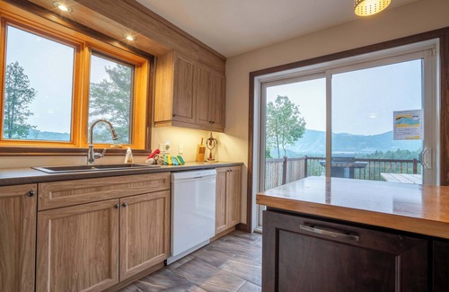 Saint Come Ski Chalet | Spa and Game room - La Descente