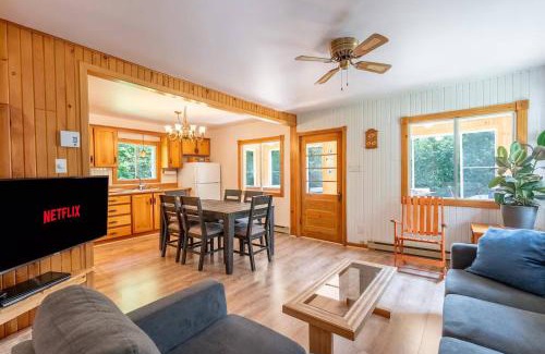 Entrelacs Ski Chalet | Spa - Babyfoot - Le Panache
